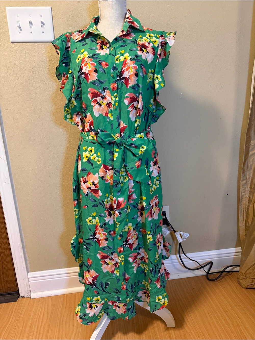 Lauren Ralph Lauren Green Floral Top with Multicolor Blooms